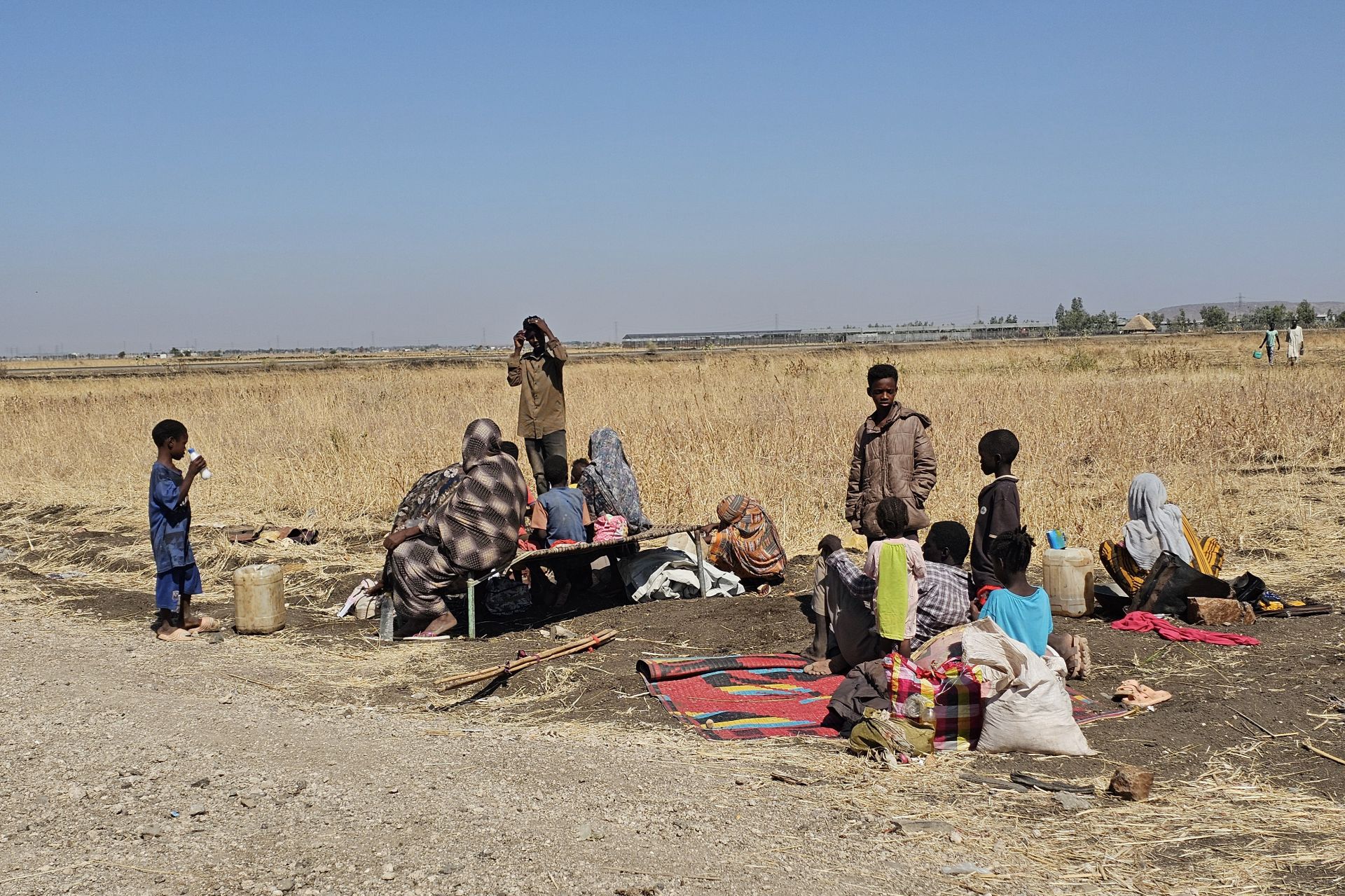 After months of siege and the capture of El-Facher by paramilitaries, a UN mission discovered a destroyed city, deprived of humanitarian aid, where survivors live under tarpaulins, without water or sanitation, in what the organization describes as one of the worst humanitarian tragedies of the Sudanese conflict. ©AFP